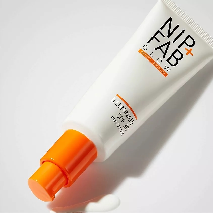 NIP+FAB Moisturiser Glow SPF30  50 ml