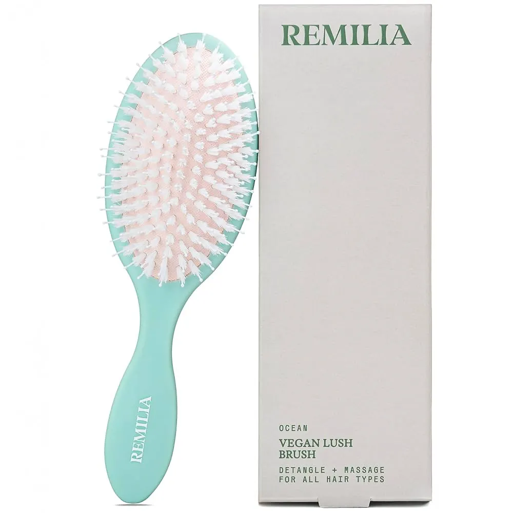 Remilia Vegan Lush Brush